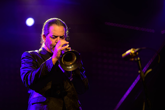 20260822_1927_5901_ParkerJazzClub