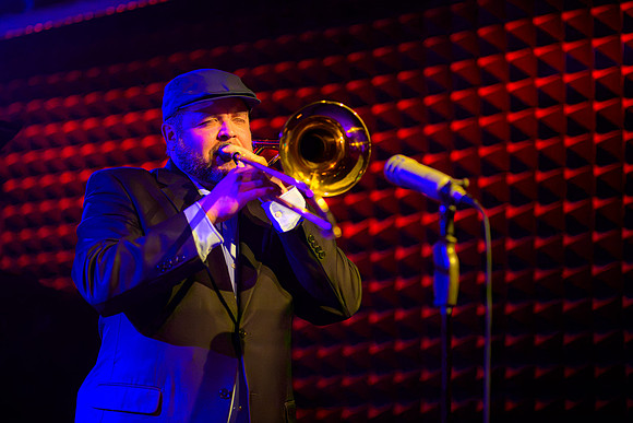 20260822_1923_5870_ParkerJazzClub
