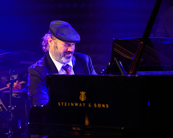 20260822_2144_6215_ParkerJazzClub