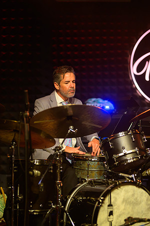 20260822_1944_5953_ParkerJazzClub