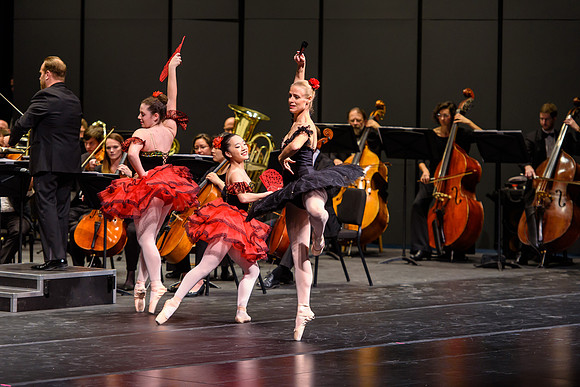RRSymphony_20171215_4951